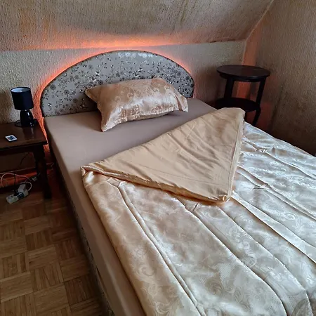 Habitación en casa particular Living *